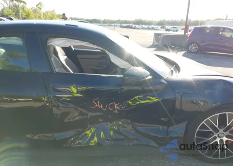 2021 Porsche Taycan 4S z USA, uszkodzony, nr VIN WP0AB2Y16MSA43150